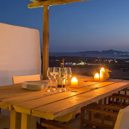 فيلة Mandarin - Paros Holiday Villas Angairiá